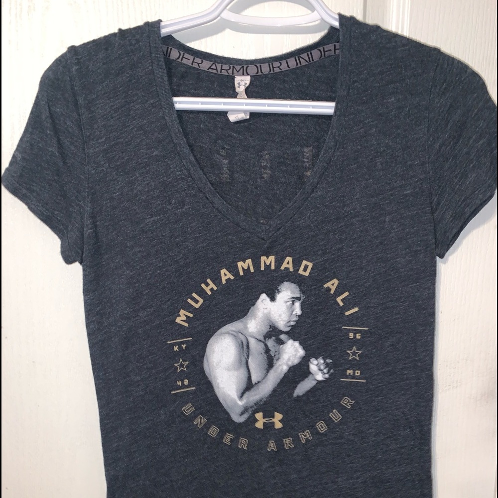 Women’s UA X Muhammad Ali Limited Edition V-neck